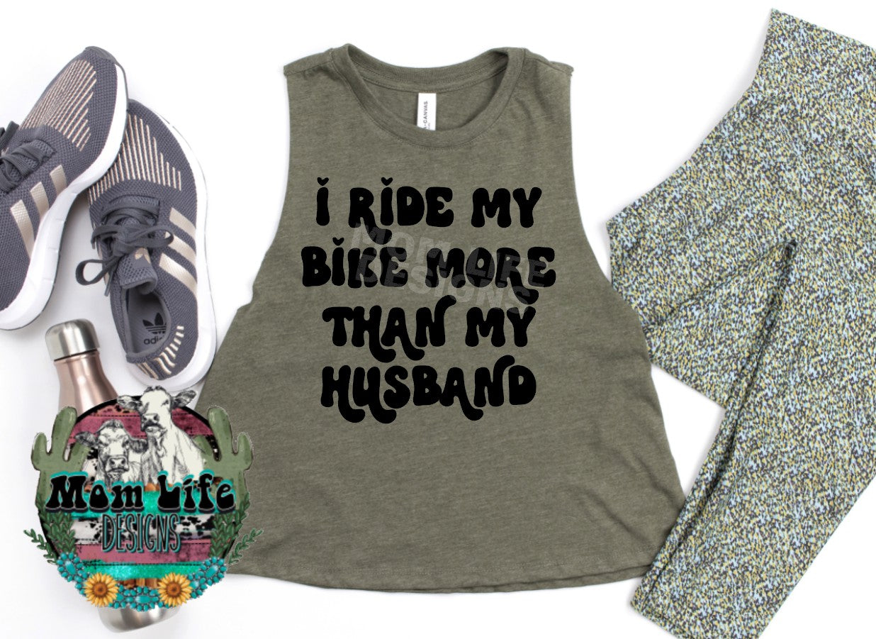 I Ride My Bike More Than My Husband Gym Cropped Tank Top